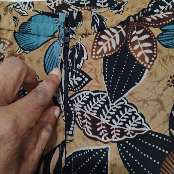 Floral Botanical Tropical Modest 90's Skirt 10 Leaves - Picture 10 of 10